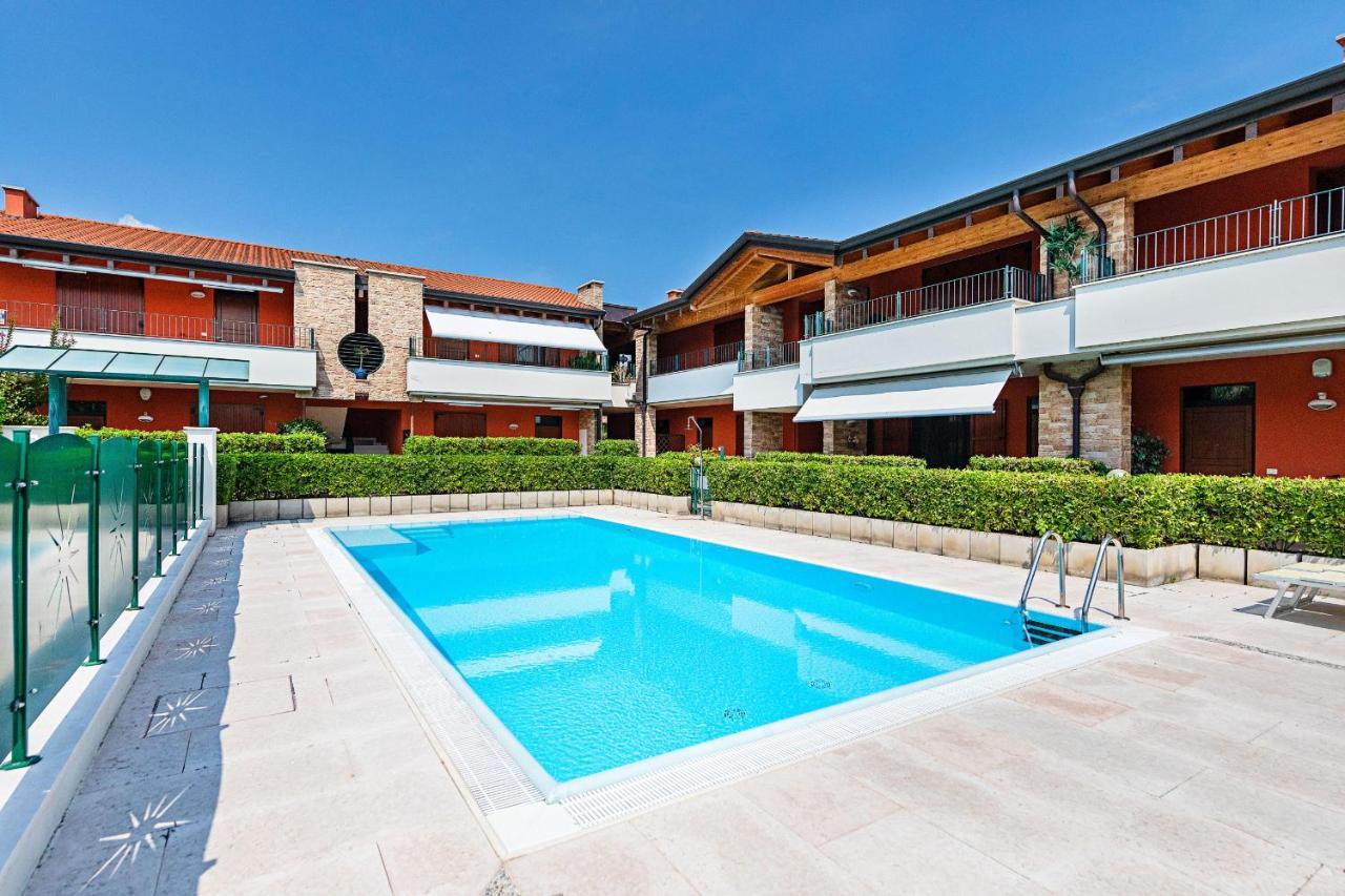 Residence Sole T29 Apartment By Wonderful Italy Sirmione Esterno foto