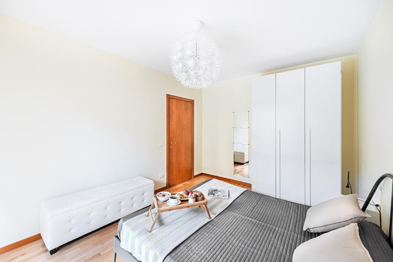 Residence Sole T29 Apartment By Wonderful Italy Sirmione Esterno foto